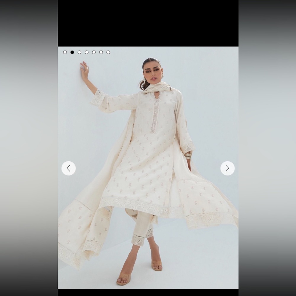 Farha Talib Aziz ivory 2 piece outfit Pakistani designer Eid collection